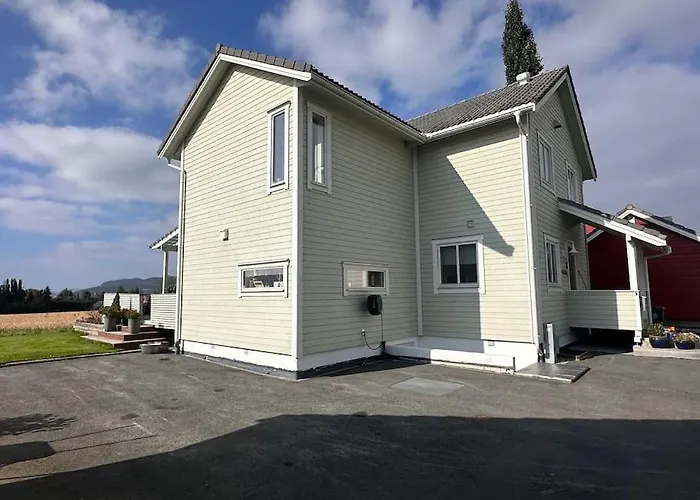 וילה Stor Enebolig Syd טרונדהיים