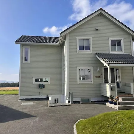Stor Enebolig Syd *